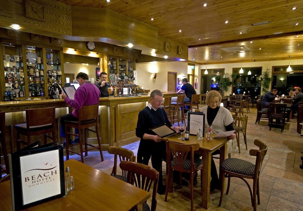 Beach Hotel & Restaurant داونيغس الغرفة الصورة
